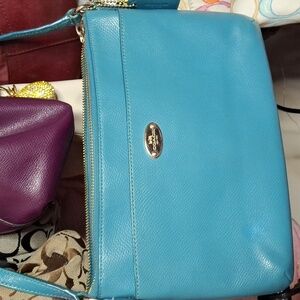 COACH TEAL BLUE LEATHER CROSSBODY